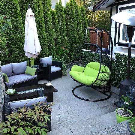 Cozy And Modern 3 Bedroom In Central Location! Victoria Exterior foto